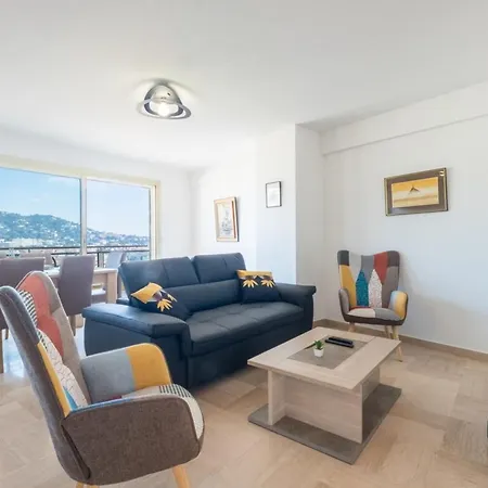 3-br Near Downtown Sea View Parking * Cannes